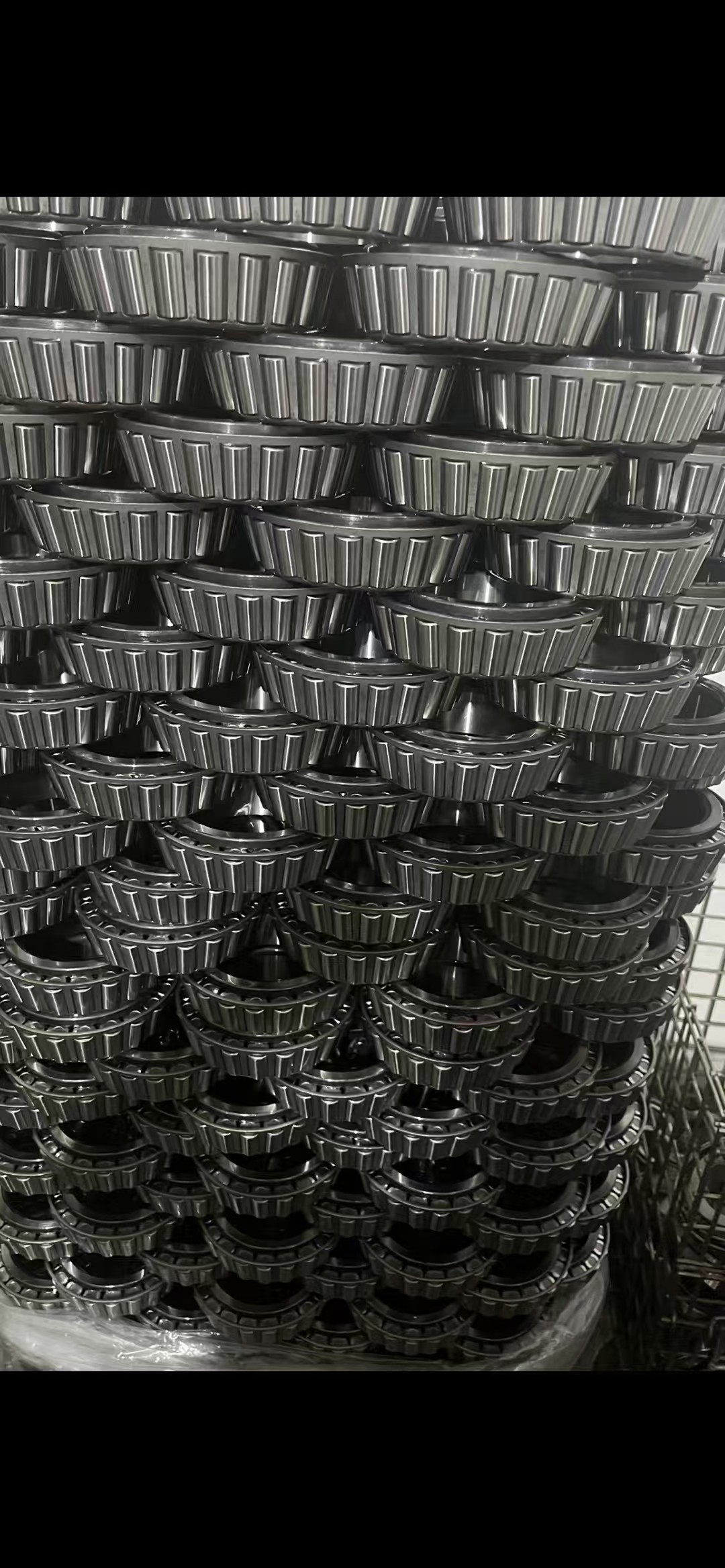 Tapered roller bearing stock